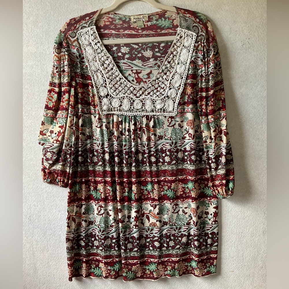 One World Multicolor Floral Top. Size XL